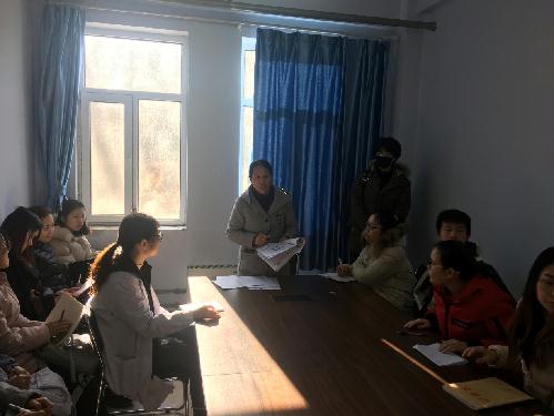 赵素微老师为师生讲解福利伦理审查流程